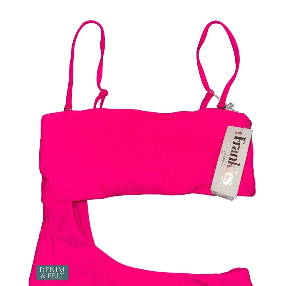 NEW Frankies Bikinis Carter Ribbed Cutout One Piece Swimsuit Pink Small